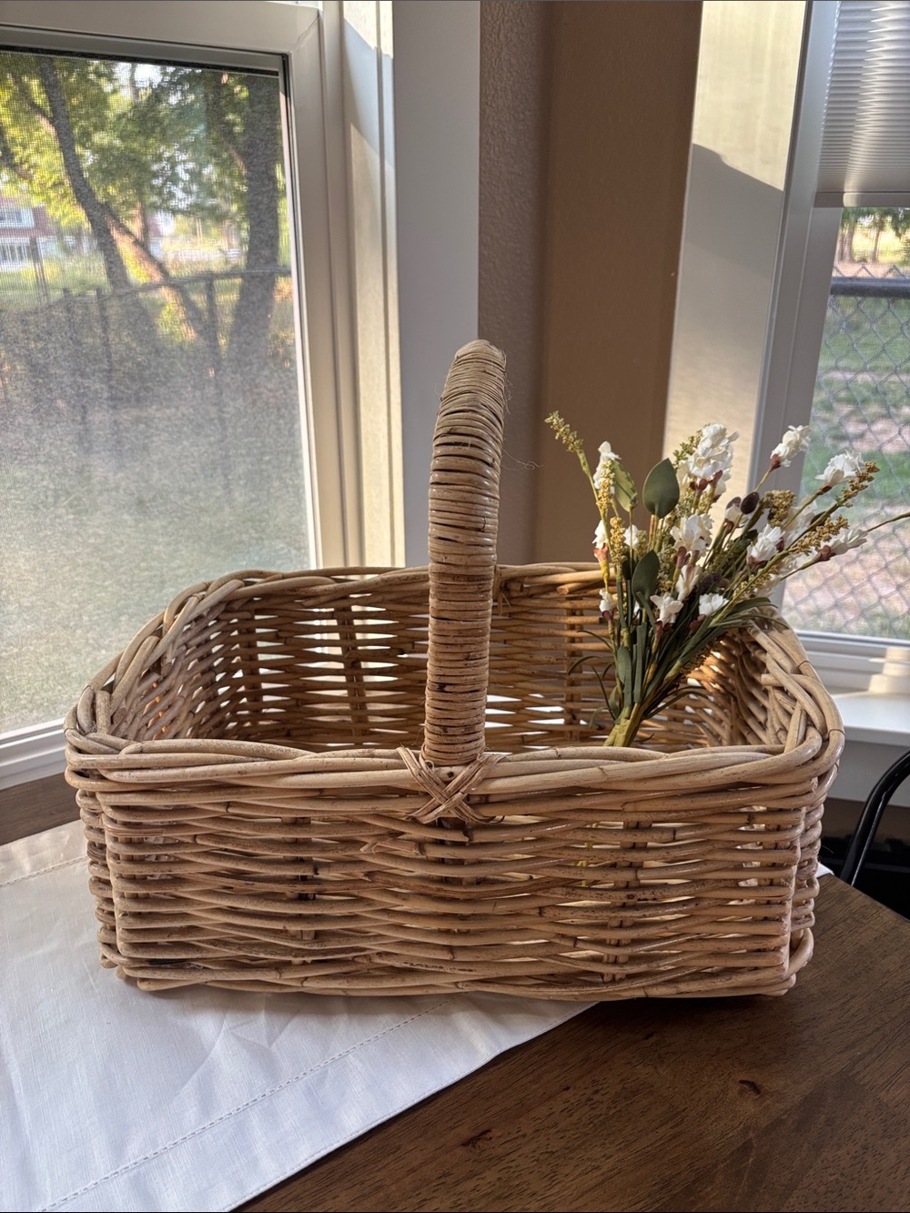 Vintage Handwoven Natural Rattan Basket with Handle - Picture 2 of 9